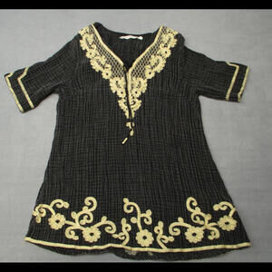 Soft Surroundings Sahara M black + Gold gauze collection short sleeve boho top